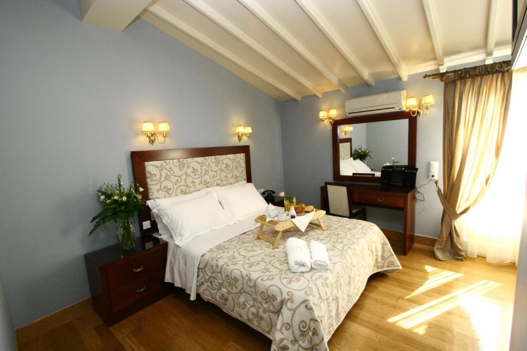 Apollonion Palace 에르무폴리 객실 사진